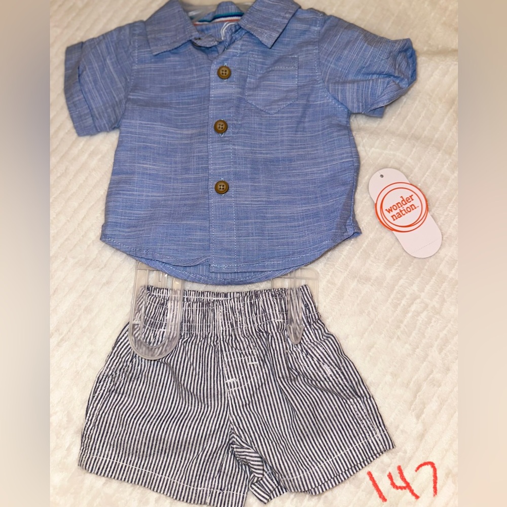 NWT Boys Newborn 2 piece short set